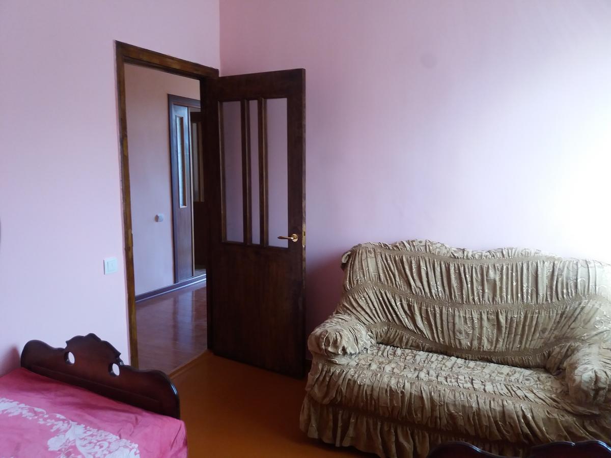 Chʼiva Ashot & Gohar B&B מראה חיצוני תמונה